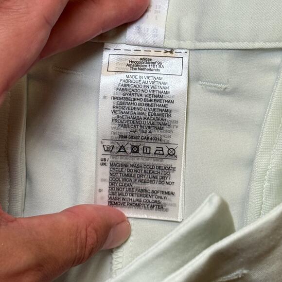 adidas Golf Go-To 5 Pocket Short Size 36 NWT IQ2697 Mens Crystal Jade/Mint NWT - Picture 5 of 8